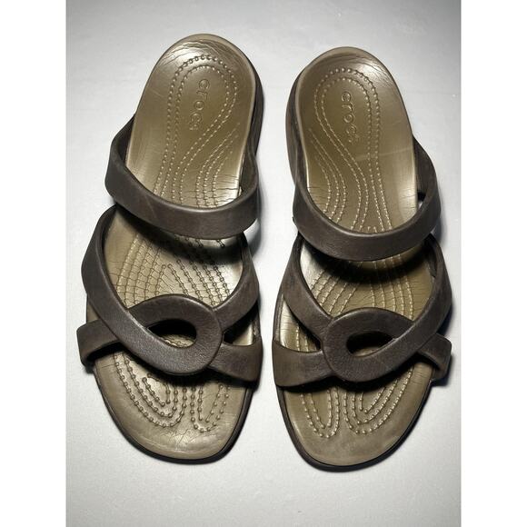 Crocs Sandals Cleo V Womens Size 8 Brown Strappy Slide Ring Detail Croslite - Picture 2 of 8
